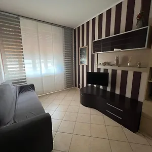 https://casa-via-gramsci.it-tuscanyhotel.com